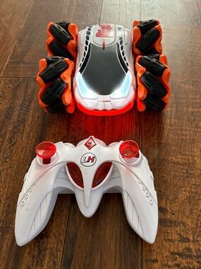 Rebel Litehawk remote control car